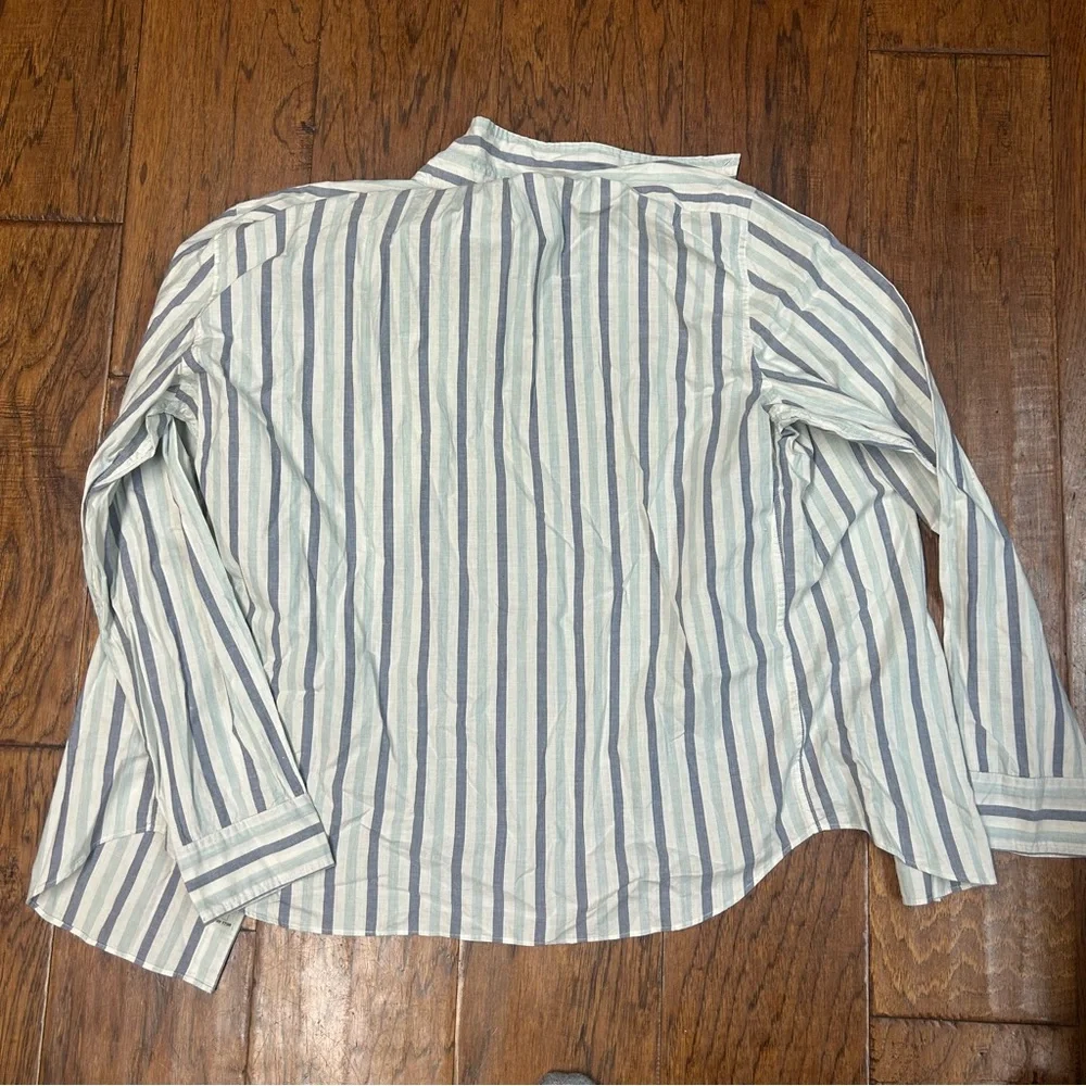 J. Crew men’s Cotton Striped Button-Down Shirt‎